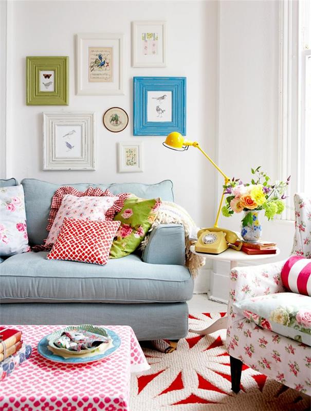 1-güzel renkli-oturma odası-Fas-tarzı-Fas-kanepe-renkli-çiçek-yastık-