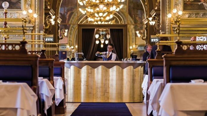 6-l-alsace-champs-élysées-in-paris-the-best-restaurant-to-eat-in-paris-the-best-Restaurants-in-paris