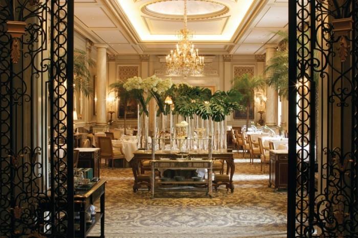 9-the-five-restaurant-in-the-four-season-hotel-george-v-the-best-Restaurants-in-paris