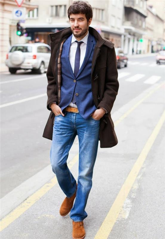 abbigliamento-gündelik-fikir-vestiti-uomo-jeans-camicia-giacca-blu-cappotto-marrone-abbinamento-scarpe-clarks