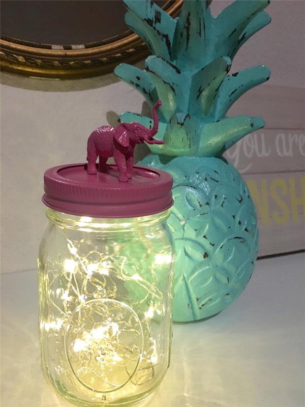 popoln sončni kozarec s prilagojenim pokrovom z živalsko figurico za mehko in čarobno svetlobo