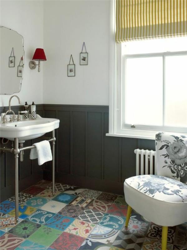 vintage-banyo-patchwork-fayans-beyaz-lavabo-geniş-pencere