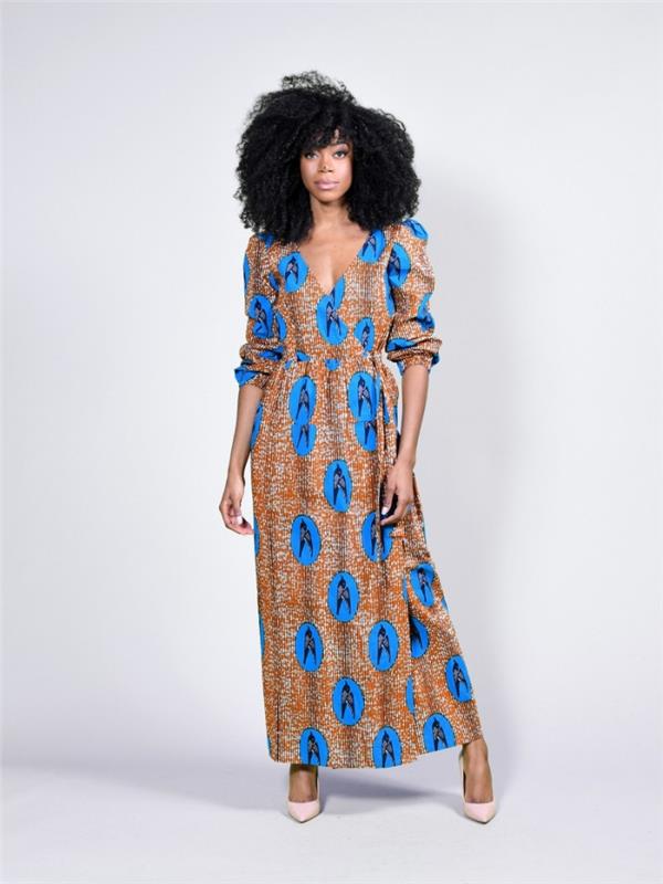 ilgos tekančios suknelės iš afrikietiško audinio pavyzdys, suknelės stilius su etniniu dizainu, ilgos afrikietiškos suknelės modelis