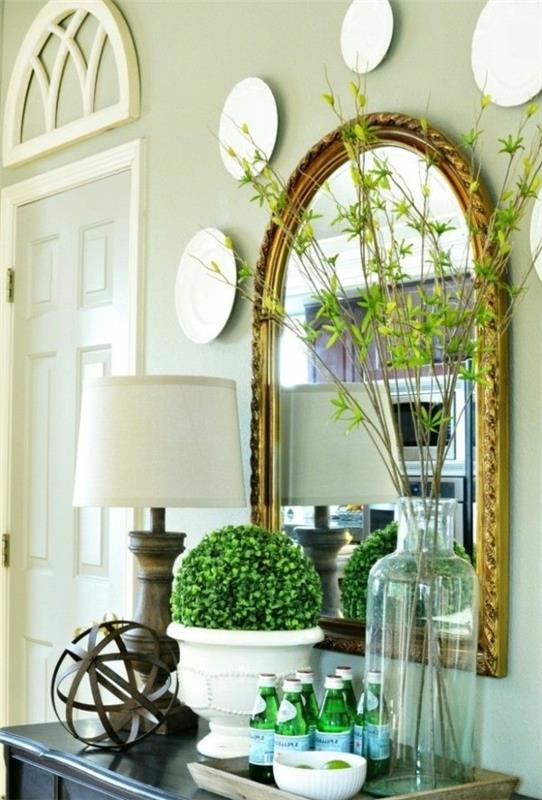 papuošti-savo-kambarį-gražus-veidrodis-gėlės