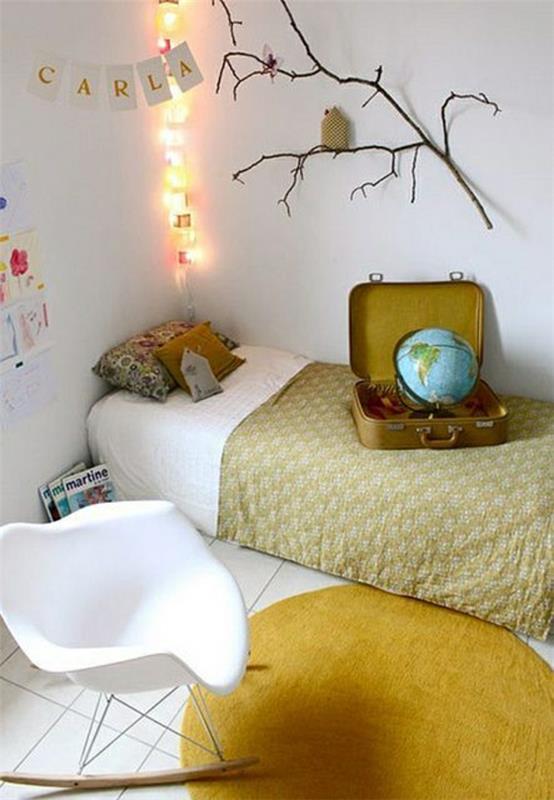 deco-cocooning-spalnica-rumena-posteljnina-glob-teen-spalnica