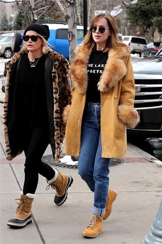 gigi-hadid-in-dakota-johnson-timberland-čevlji-ženska-bež-zimski škornji