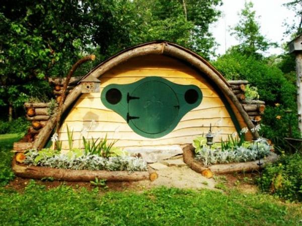 ahşap-hobbit-tarzı-ev