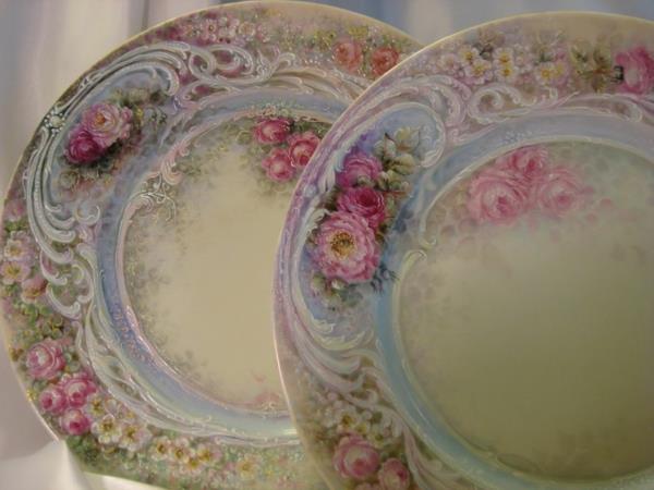 strast do porcelana, sladkih in romantičnih krožnikov