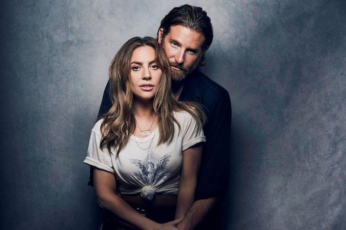 photo Bradley Cooper in lady gaga partnerja v filmu A Star Is Born, za katerega igralec ni nominiran za najboljšo režijo