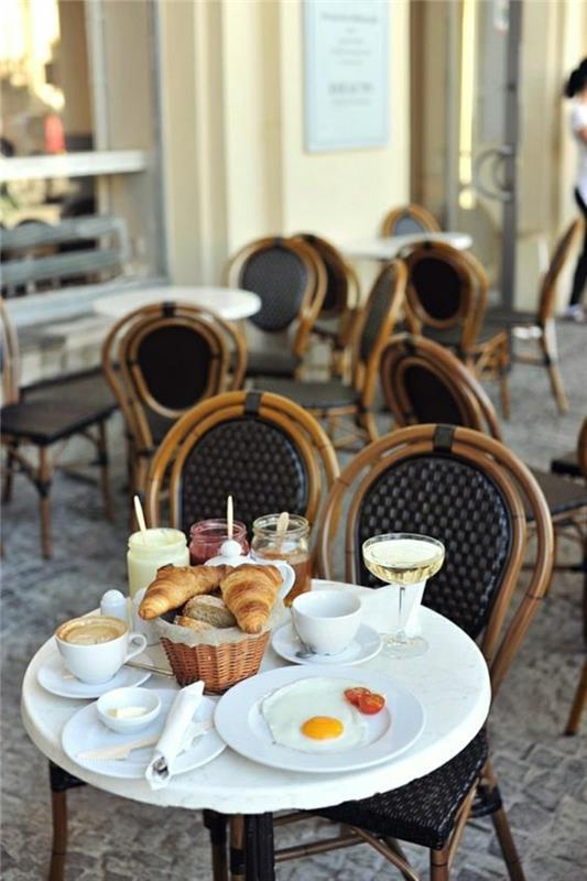 the-charm-of-petit-cafe-parisien-guide-du-routard-paris-or-to-drink-your-cafe-in-paris