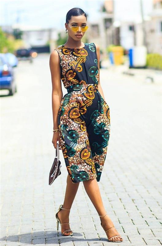 Afrikos stiliaus kombinezonai iki kelių, stilingi moteriški drabužiai iš afrikietiškos nugarinės su gėlių raštais