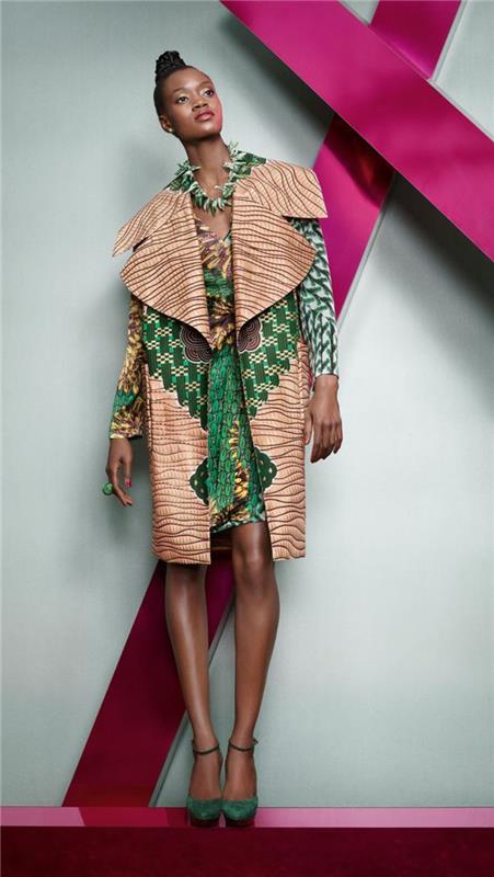 rožinės ir žalios spalvos pudra, labai platus atlapas, afrikietiška apranga, kelio ilgis, spalvos atitinka žemiau esančios suknelės
