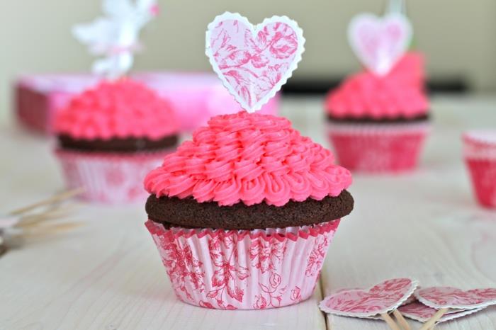 cupcake-cupcake-deco-cake-cupcake-čokoladno-glazura-za-srce-cupcake-cake