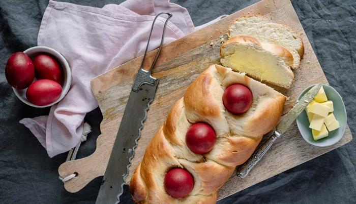 lesen pladenj enostaven recept za brioše brez stroja enostavno in hitro brioche stopljeno maslo rdeče jajce