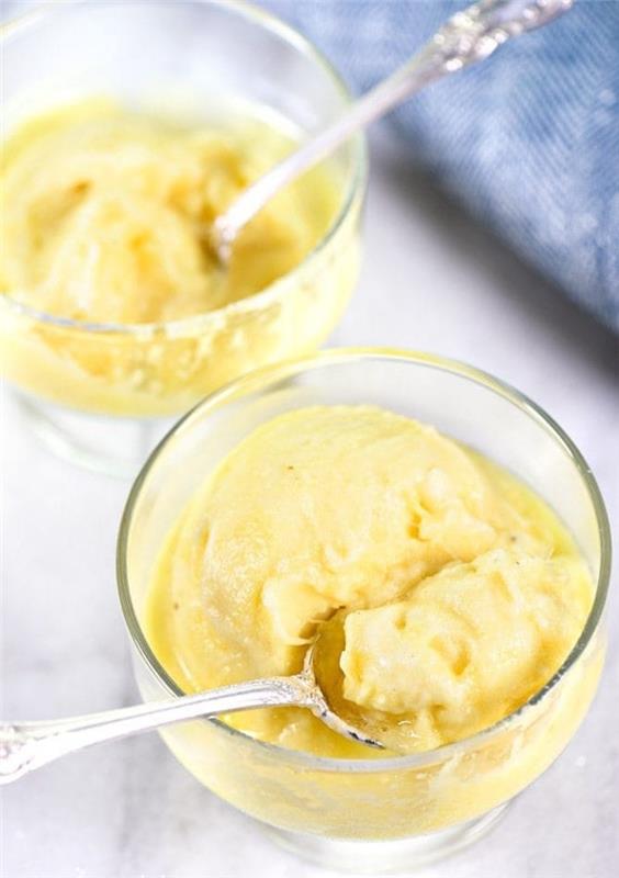 lahka in sveža sladica idealna za poletne dni, hiter recept za ananasov sorbet