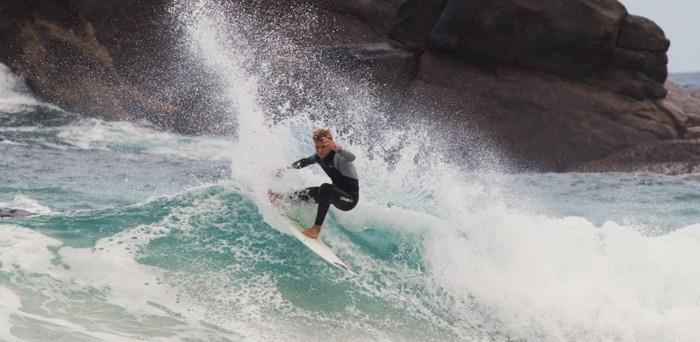 „Surf-Decathlon-wetsuit-neoprene-woman-cool“ idėja-ką dėvėti-naršyti-cool