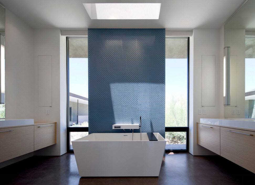 Tendalino blu in bagno